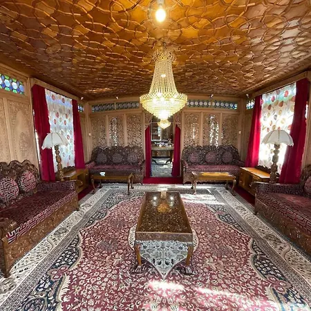 Mossess Group Of Houseboats Hotel Srinagar  Exterior photo
