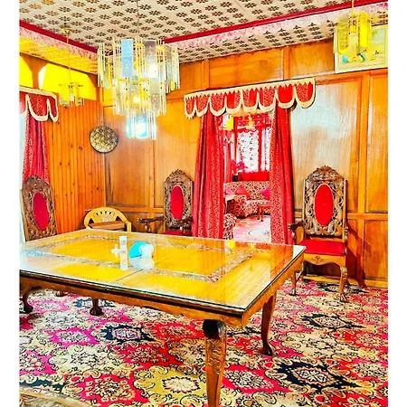 Mossess Group Of Houseboats Hotel Srinagar  Exterior photo