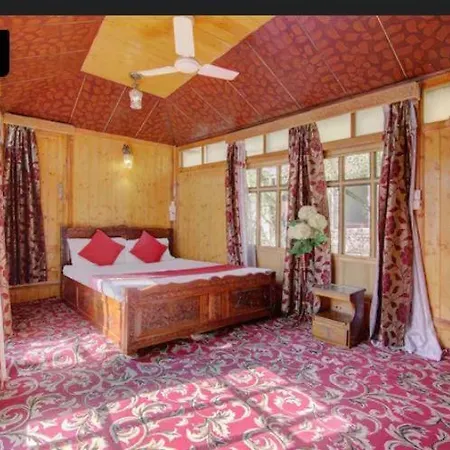 Mossess Group Of Houseboats Hotel Srinagar  Exterior photo